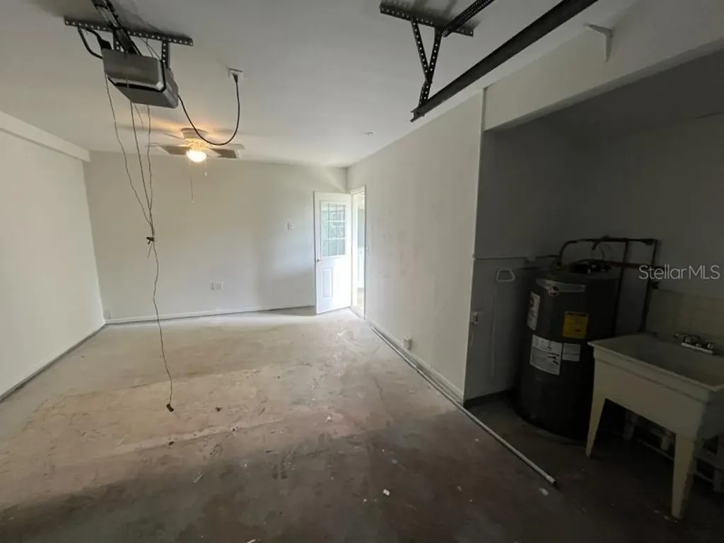 1438 SE Larkwood Circle Port St Lucie FL 34952