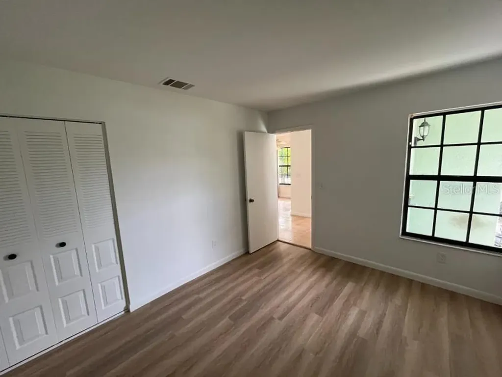 1438 SE Larkwood Circle Port St Lucie FL 34952