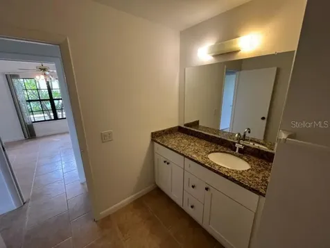 1438 SE Larkwood Circle Port St Lucie FL 34952