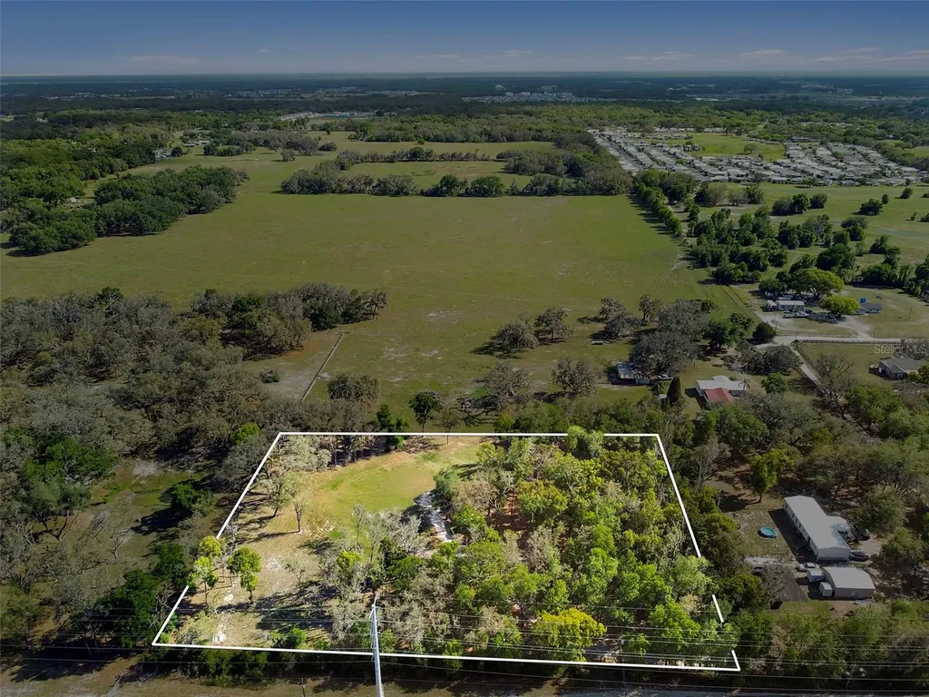 4458 Foster Lane Zephyrhills FL 33541