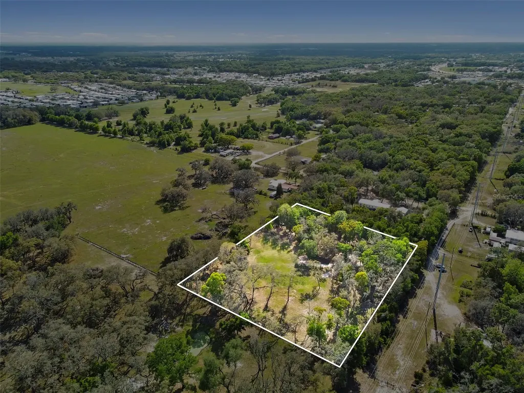 4458 Foster Lane Zephyrhills FL 33541