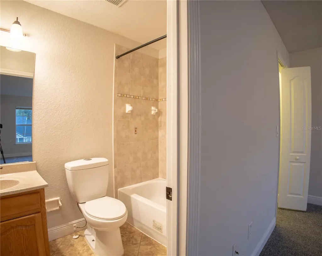3725 S Lake Orlando Parkway Orlando FL 32808