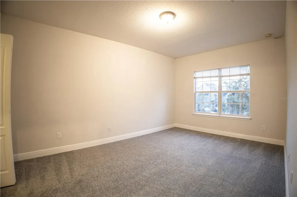 3725 S Lake Orlando Parkway Orlando FL 32808