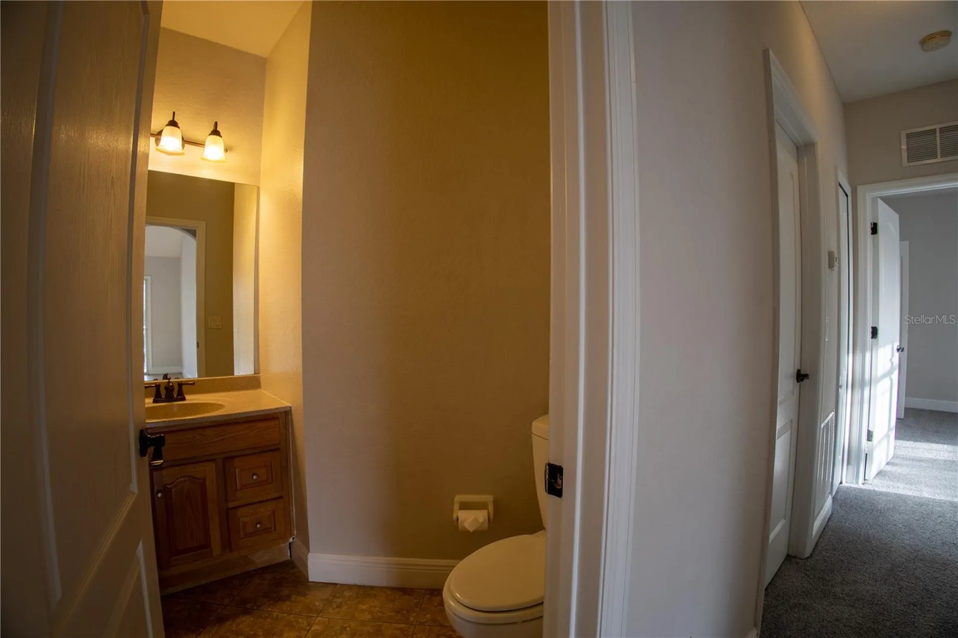 3725 S Lake Orlando Parkway Orlando FL 32808