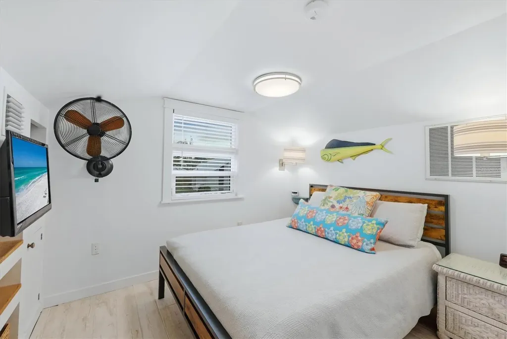 4074 N Beach Road Englewood FL 34223