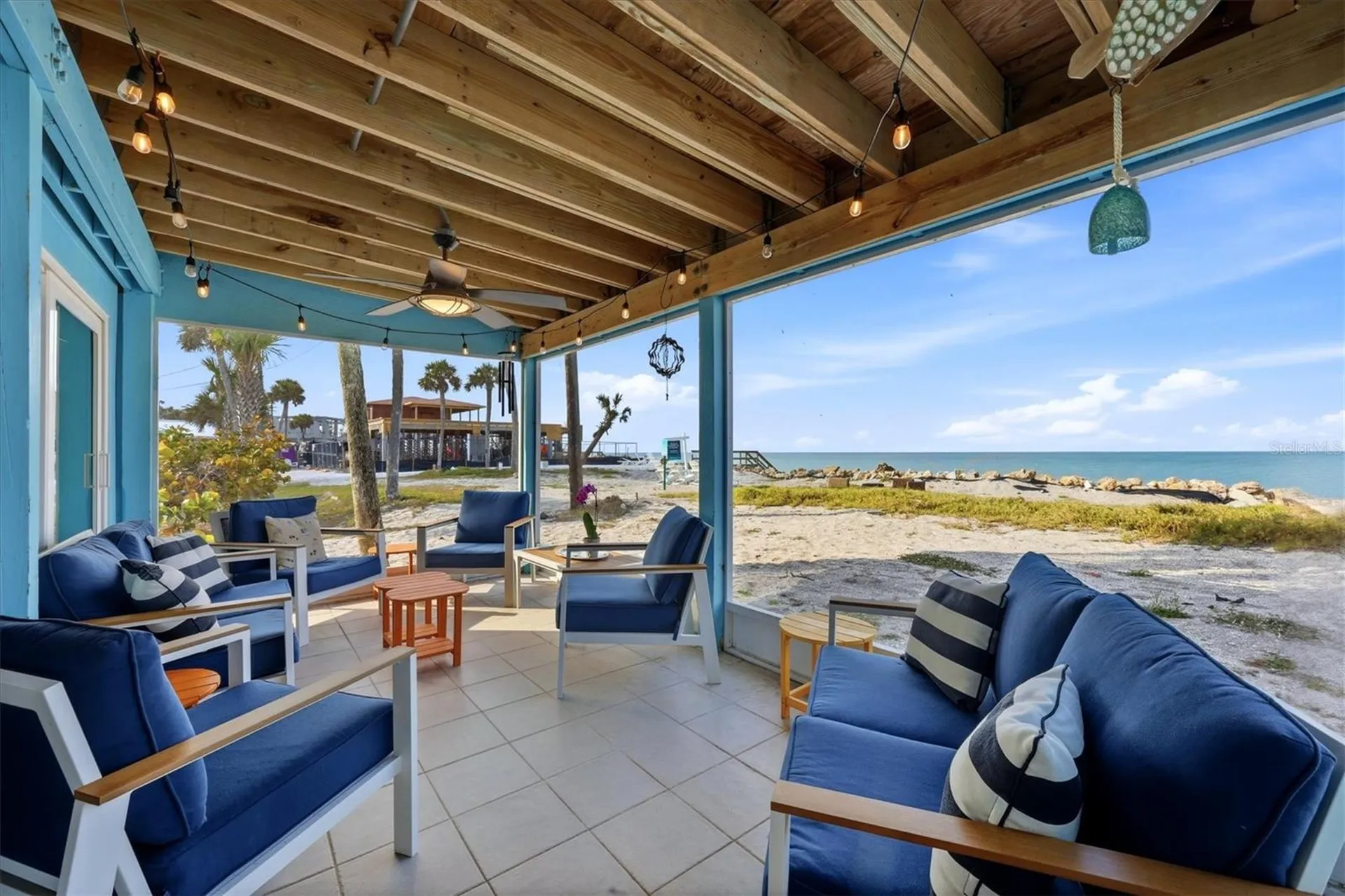 4074 N Beach Road Englewood FL 34223