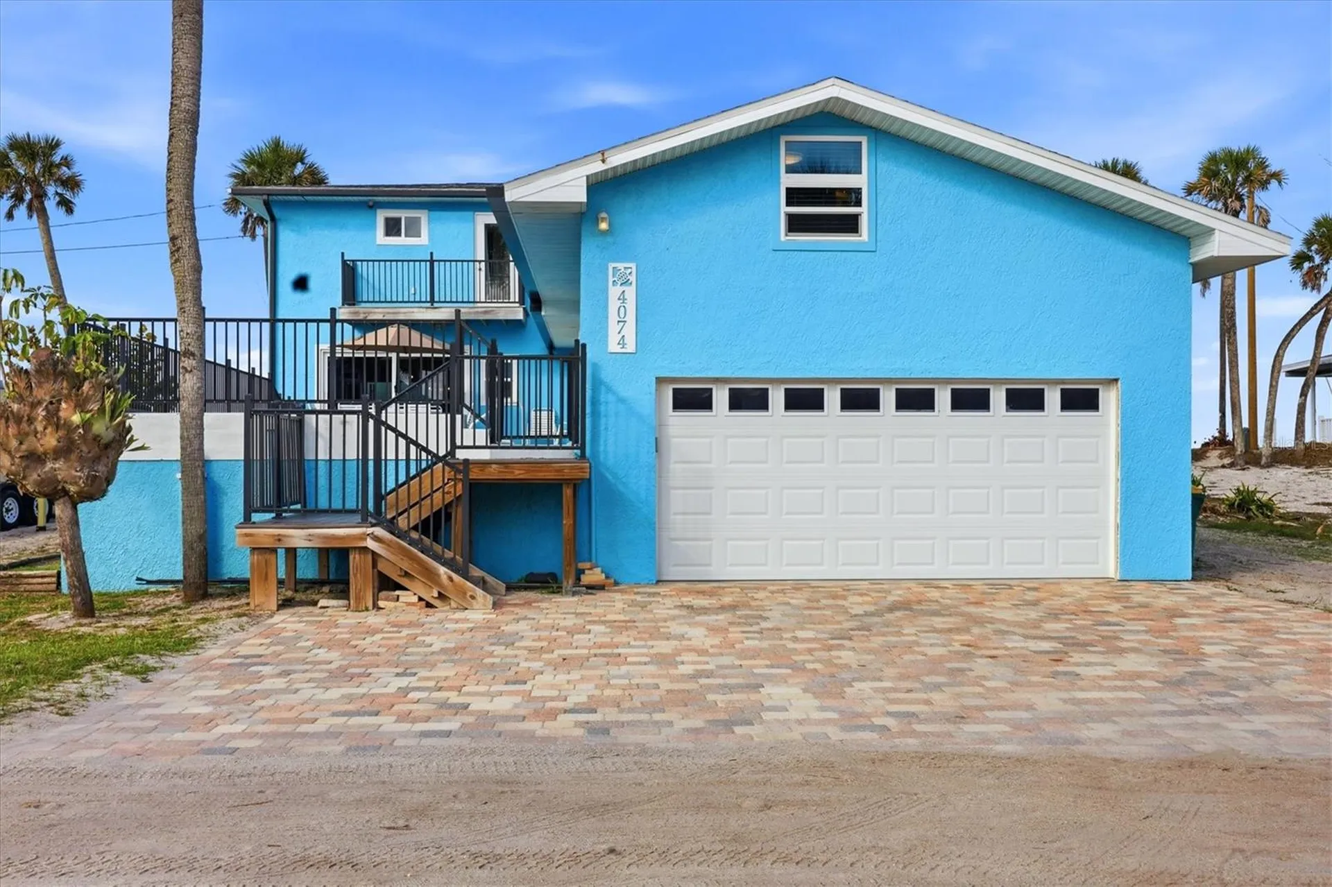 4074 N Beach Road Englewood FL 34223