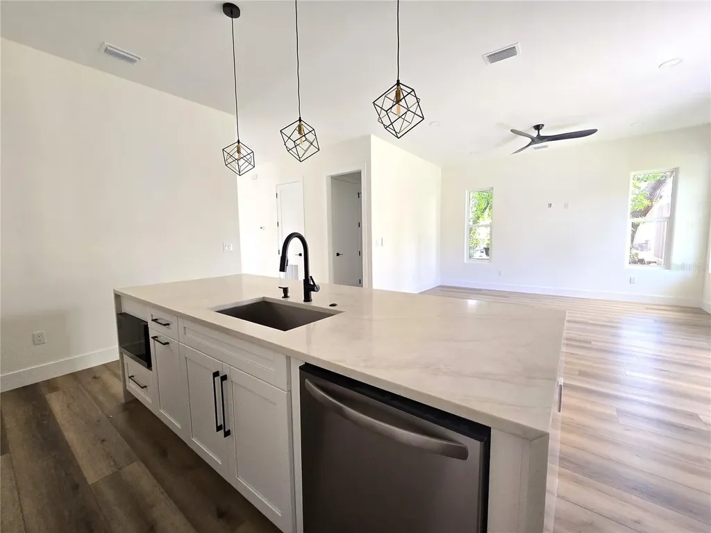 4468 57th Avenue N St Petersburg FL 33714