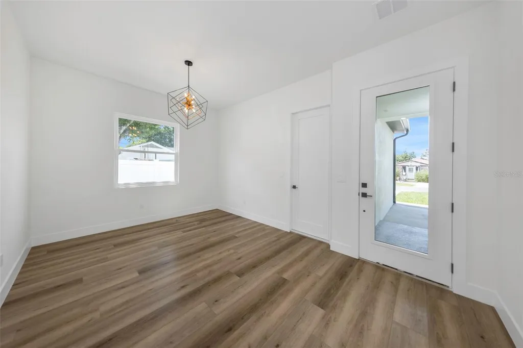 4468 57th Avenue N St Petersburg FL 33714