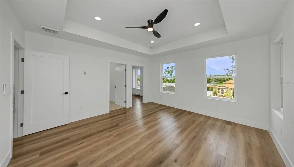 4468 57th Avenue N St Petersburg FL 33714