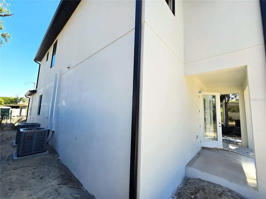 4468 57th Avenue N St Petersburg FL 33714