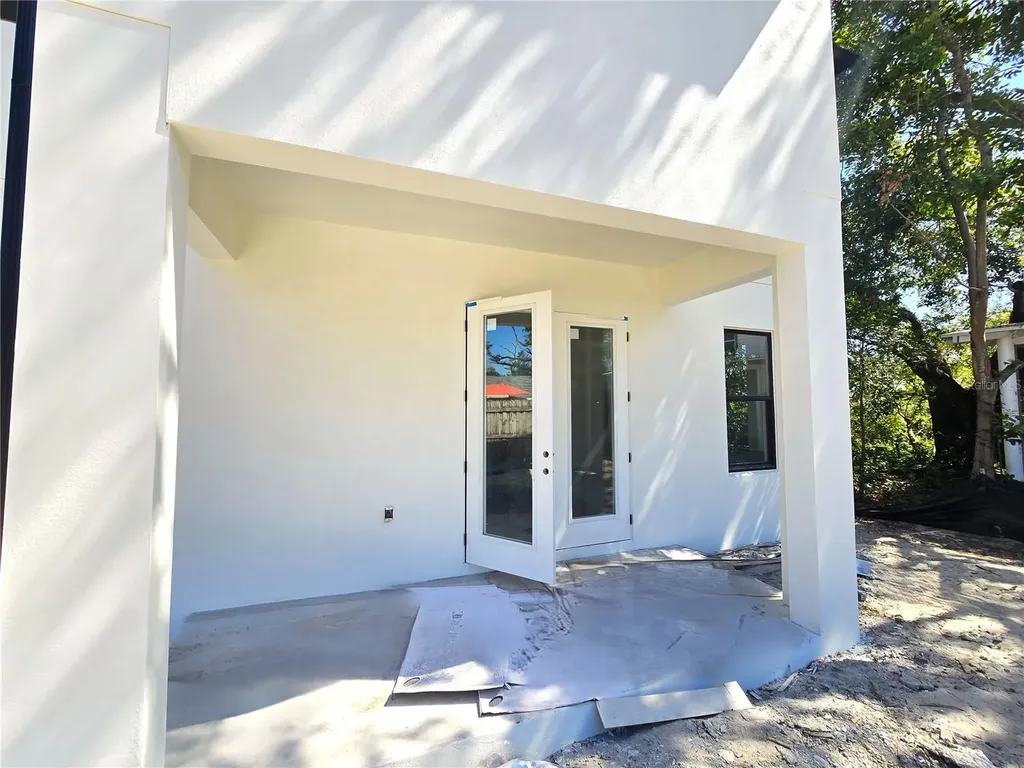 4468 57th Avenue N St Petersburg FL 33714