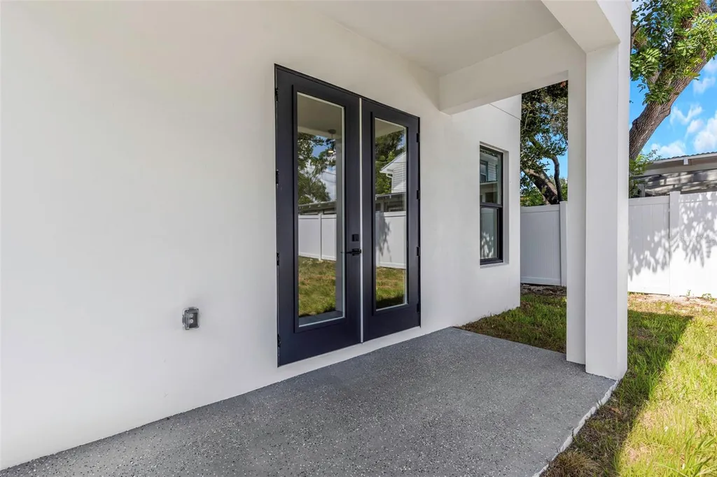 4468 57th Avenue N St Petersburg FL 33714