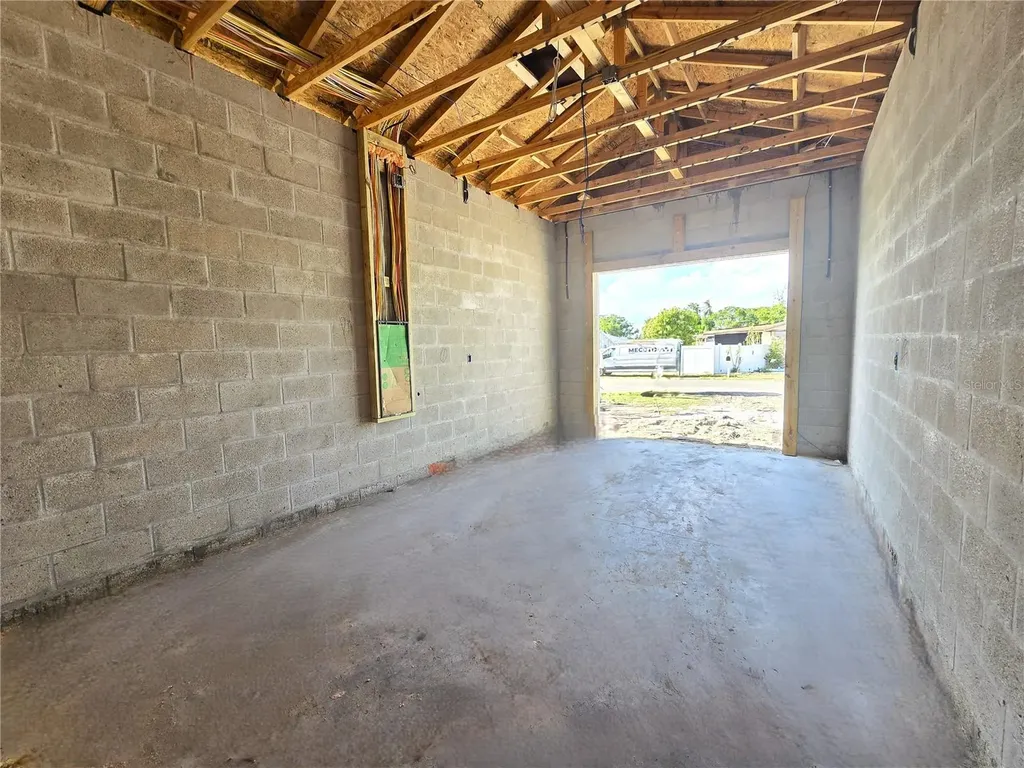 4468 57th Avenue N St Petersburg FL 33714