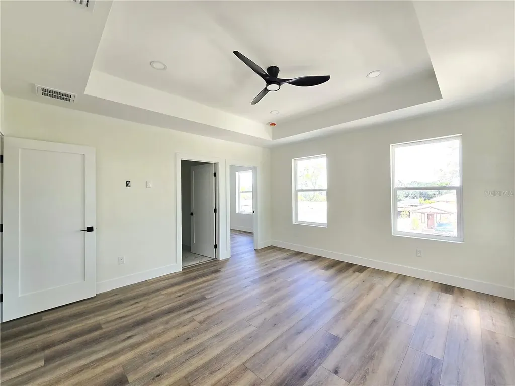 4468 57th Avenue N St Petersburg FL 33714