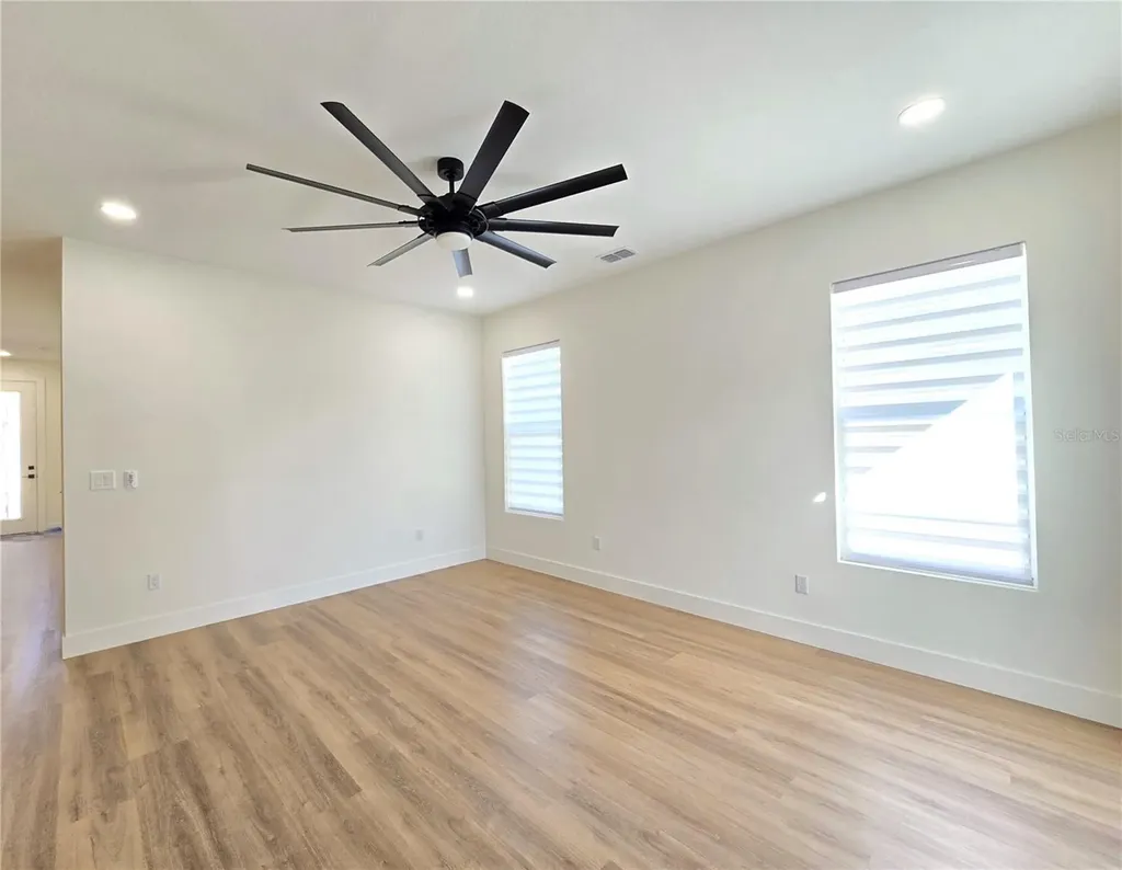 4468 57th Avenue N St Petersburg FL 33714