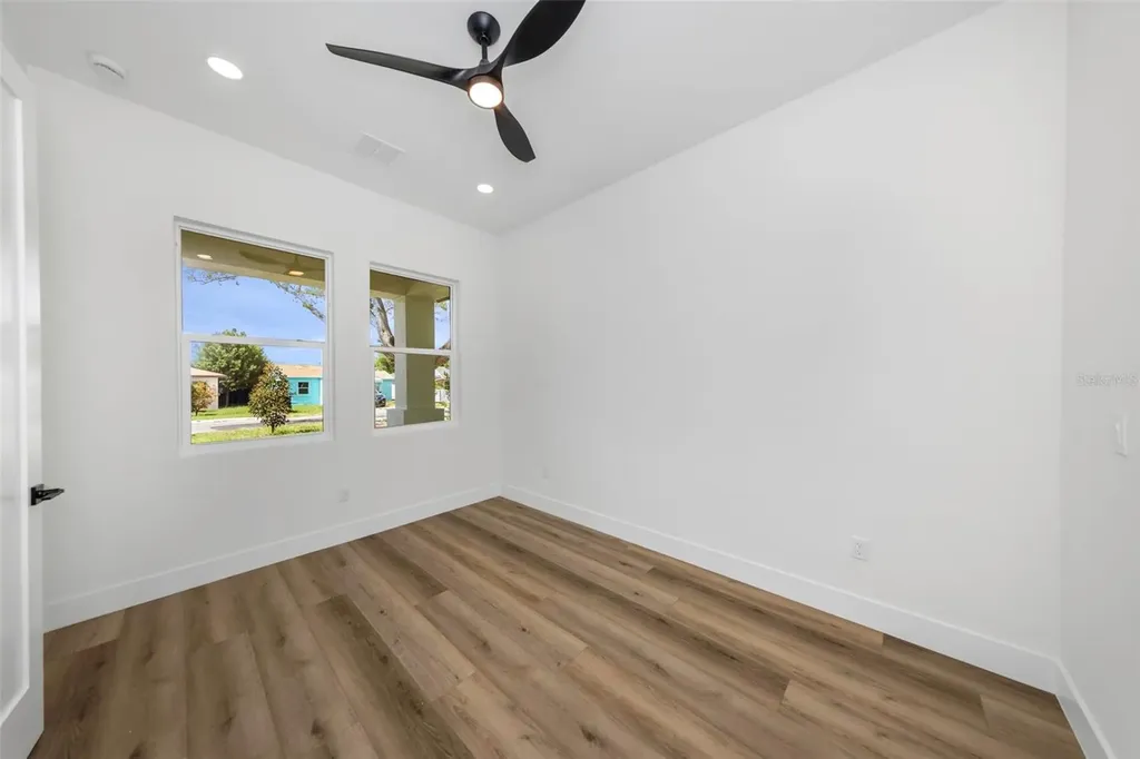 4468 57th Avenue N St Petersburg FL 33714