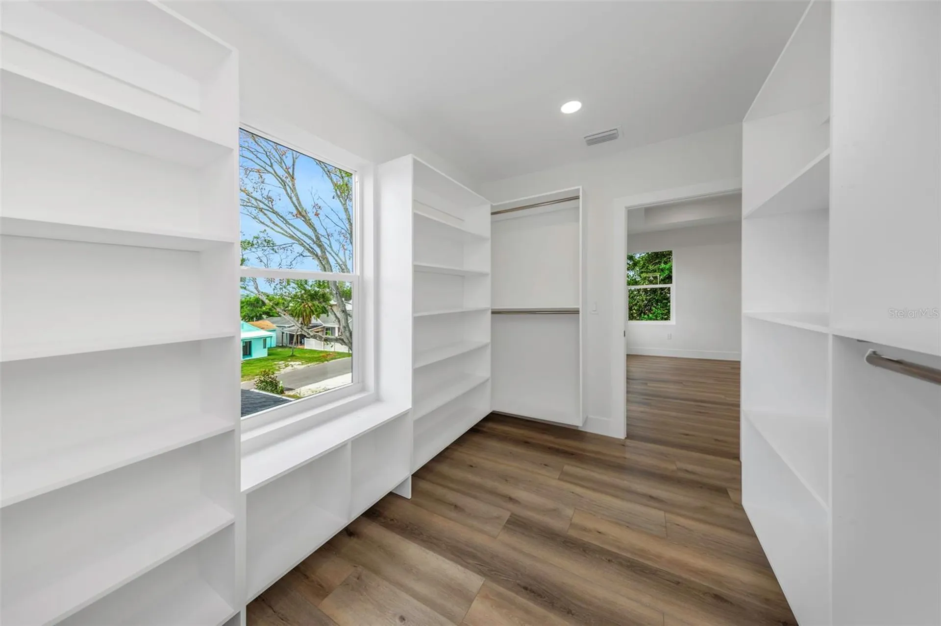 4468 57th Avenue N St Petersburg FL 33714