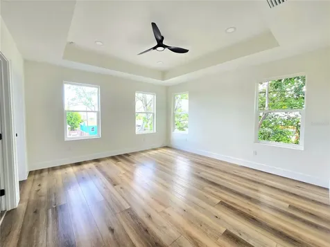 4468 57th Avenue N St Petersburg FL 33714