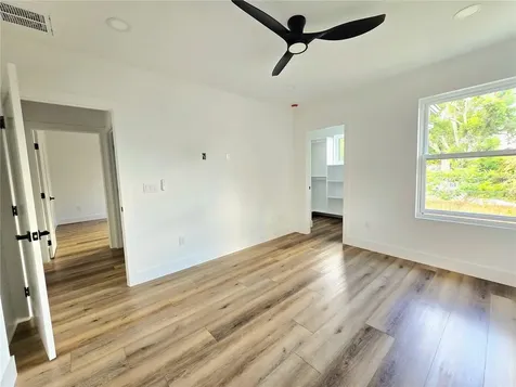 4468 57th Avenue N St Petersburg FL 33714