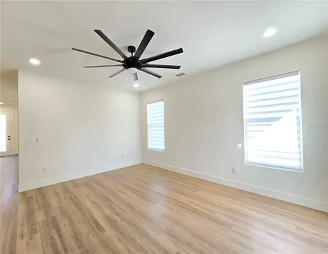 4468 57th Avenue N St Petersburg FL 33714