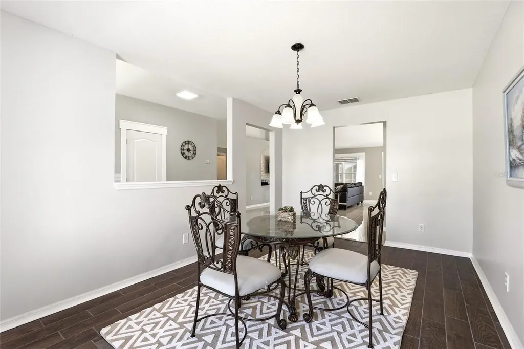 36725 Oconee Avenue Eustis FL 32736