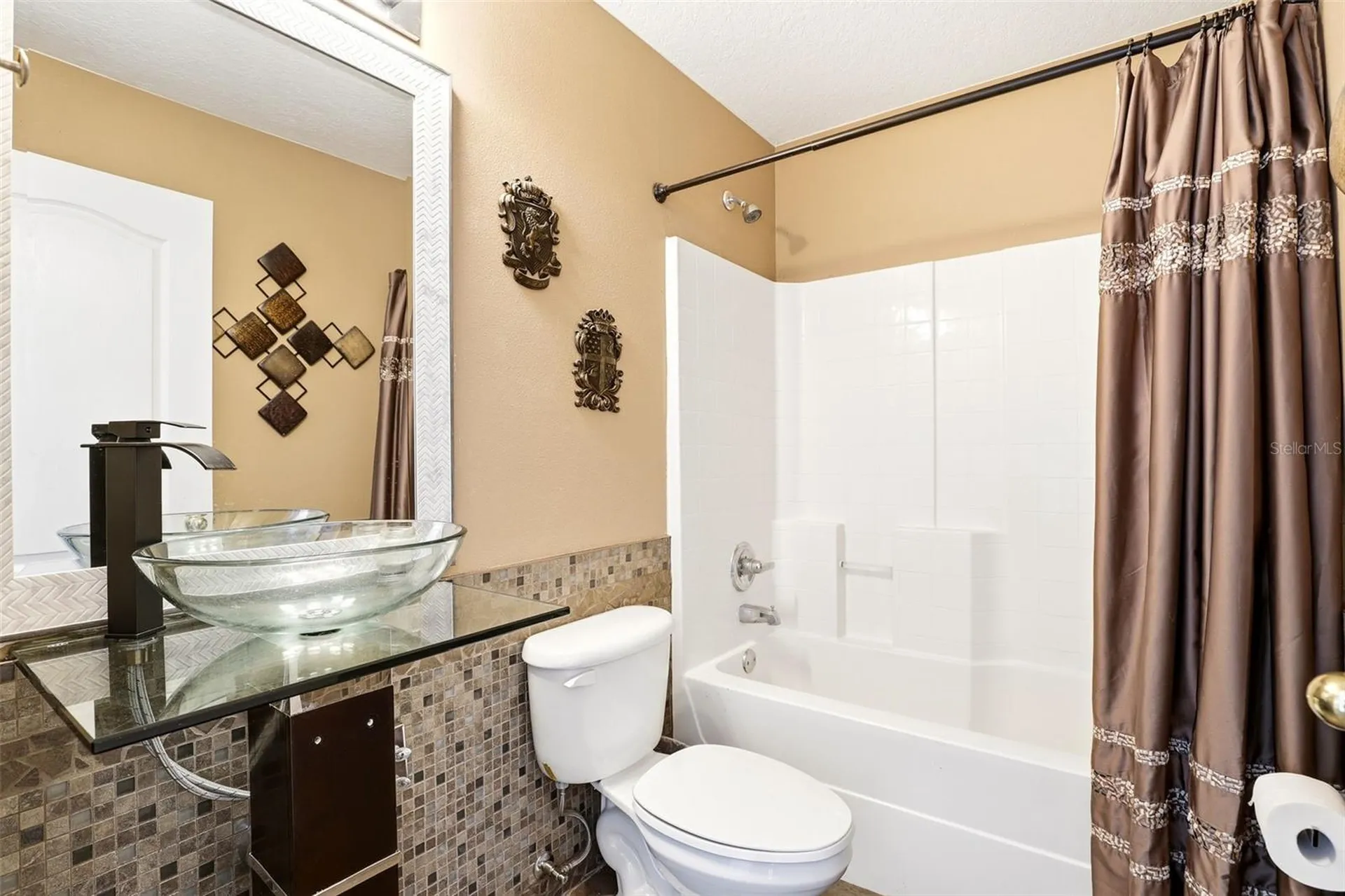 36725 Oconee Avenue Eustis FL 32736
