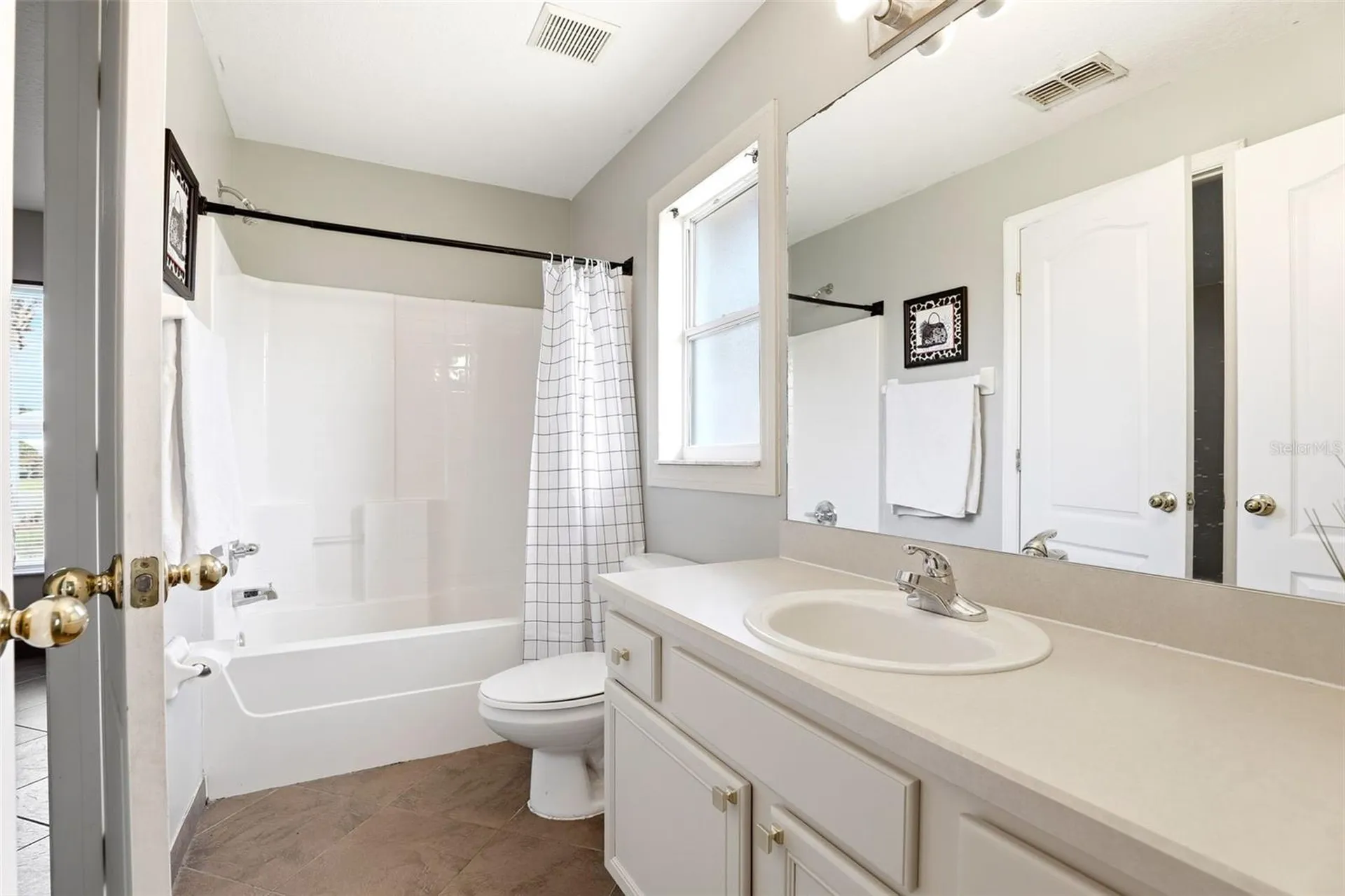 36725 Oconee Avenue Eustis FL 32736