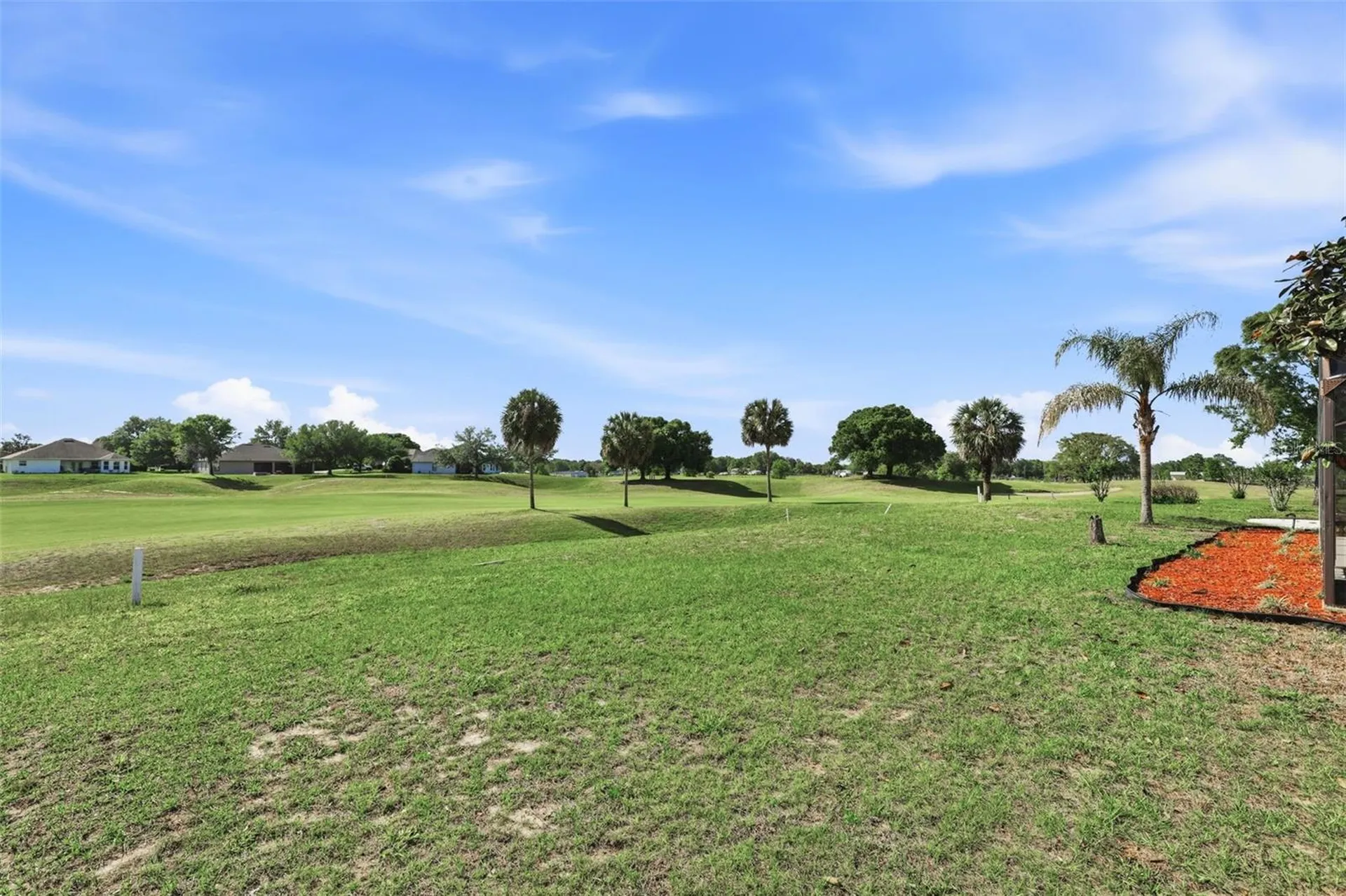 36725 Oconee Avenue Eustis FL 32736