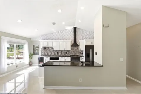 36725 Oconee Avenue Eustis FL 32736