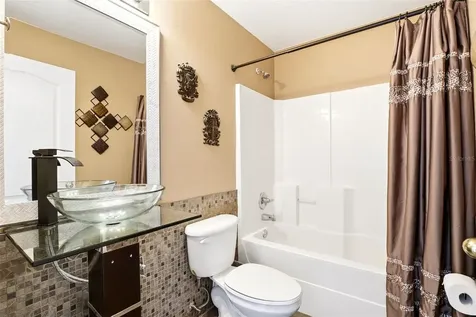 36725 Oconee Avenue Eustis FL 32736