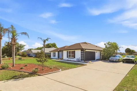 36725 Oconee Avenue Eustis FL 32736