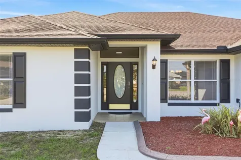 36725 Oconee Avenue Eustis FL 32736