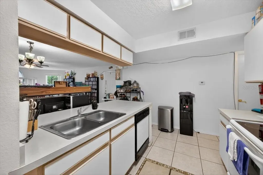 8712 Rain Forest Place Kissimmee FL 34747