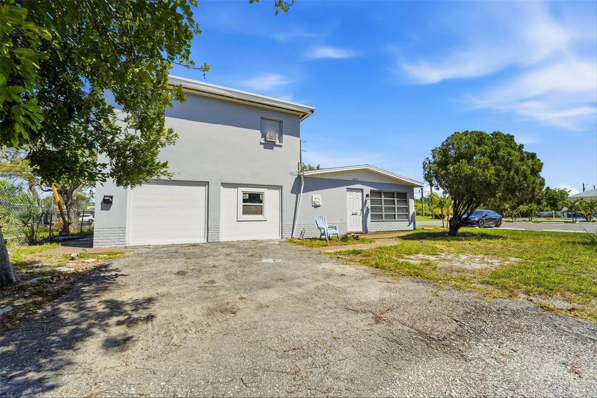 3235 Emerson Avenue S St Petersburg FL 33712