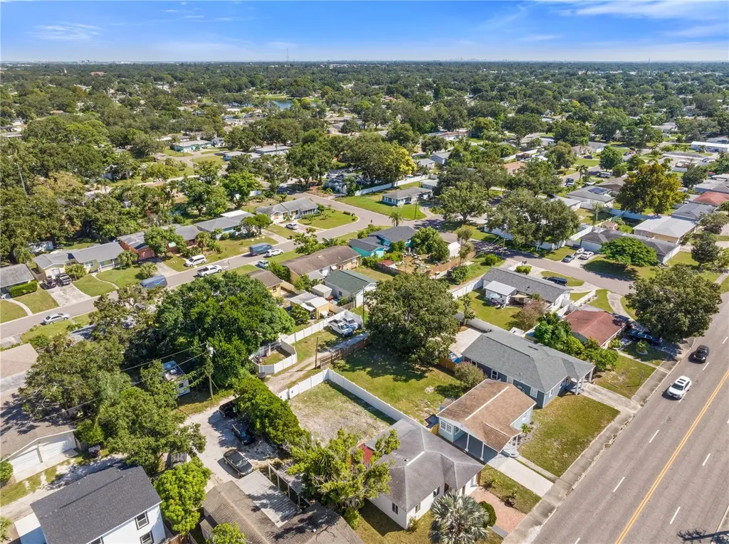 4635 22nd Avenue N St Petersburg FL 33713