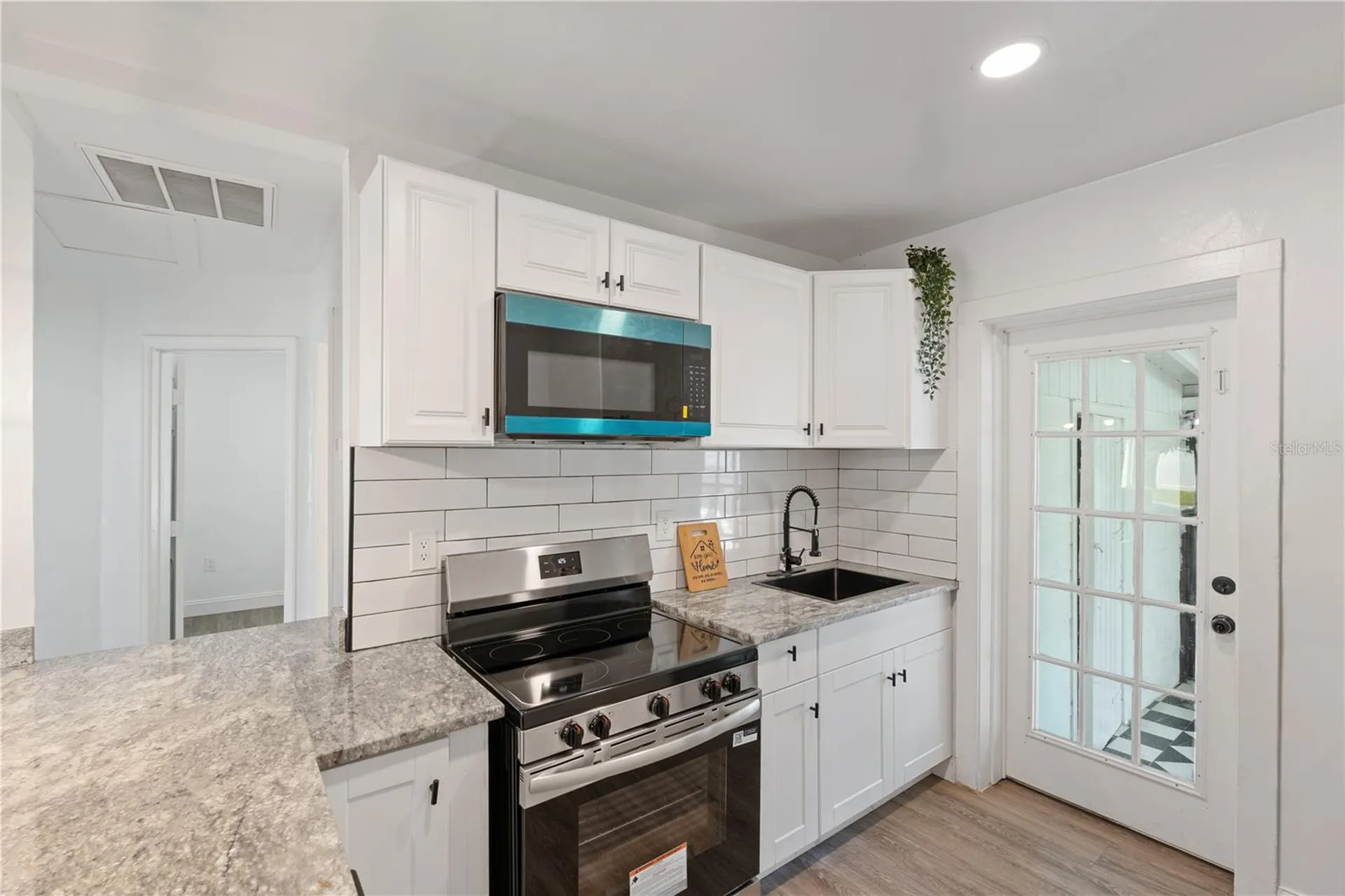 4635 22nd Avenue N St Petersburg FL 33713
