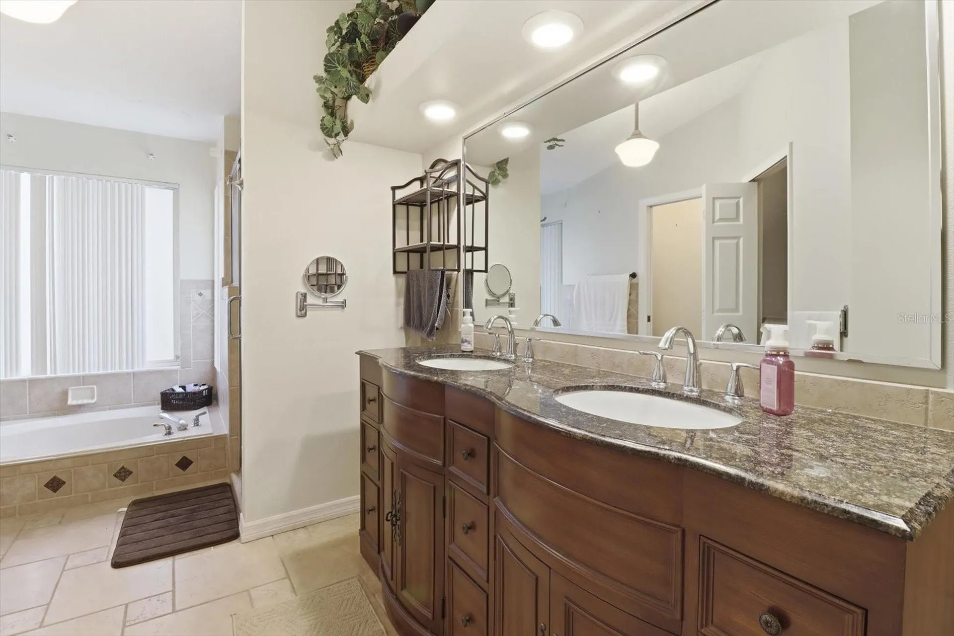 35103 Riverside Court Leesburg FL 34788