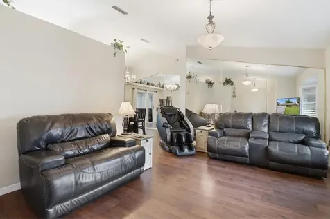 35103 Riverside Court Leesburg FL 34788