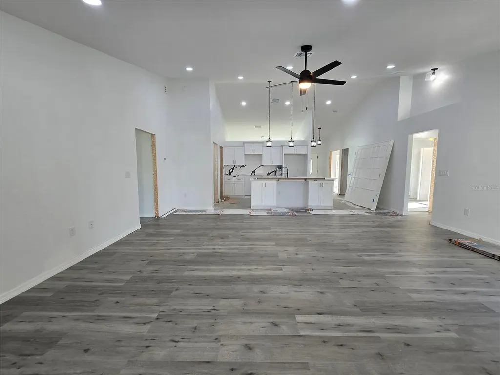 18 Hemlock Radial Trail Ocala FL 34472