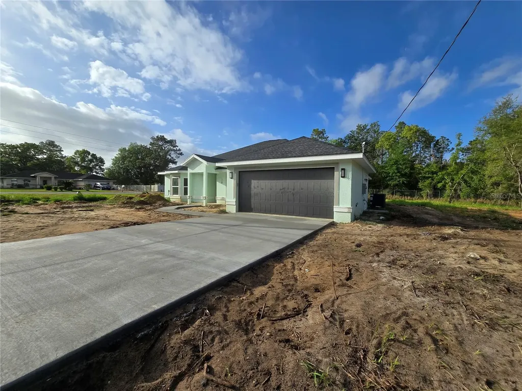 18 Hemlock Radial Trail Ocala FL 34472