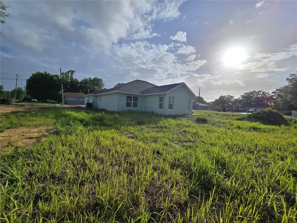 18 Hemlock Radial Trail Ocala FL 34472