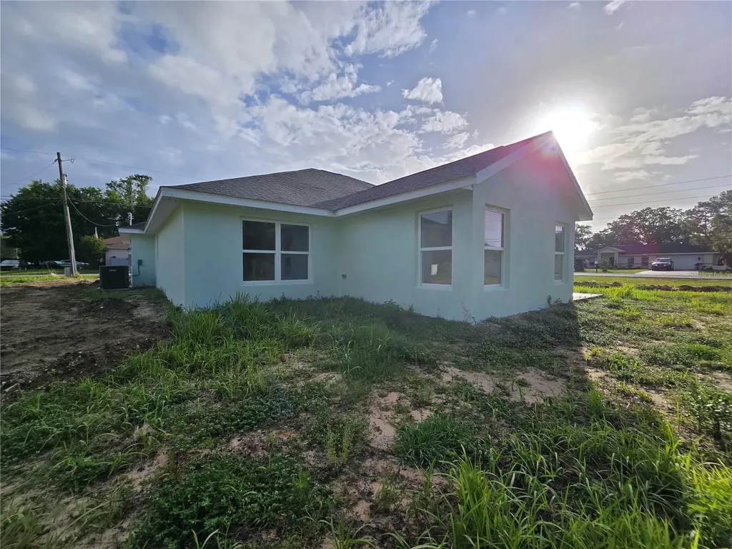 18 Hemlock Radial Trail Ocala FL 34472