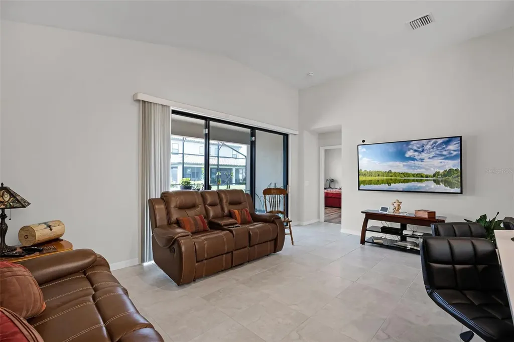 2000 Goblet Cove Street Kissimmee FL 34746