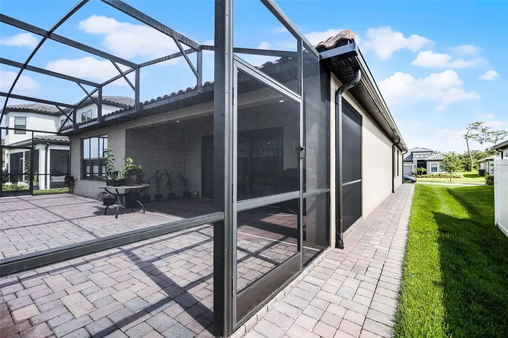 2000 Goblet Cove Street Kissimmee FL 34746