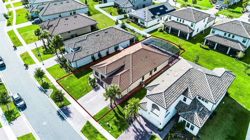 2000 Goblet Cove Street Kissimmee FL 34746