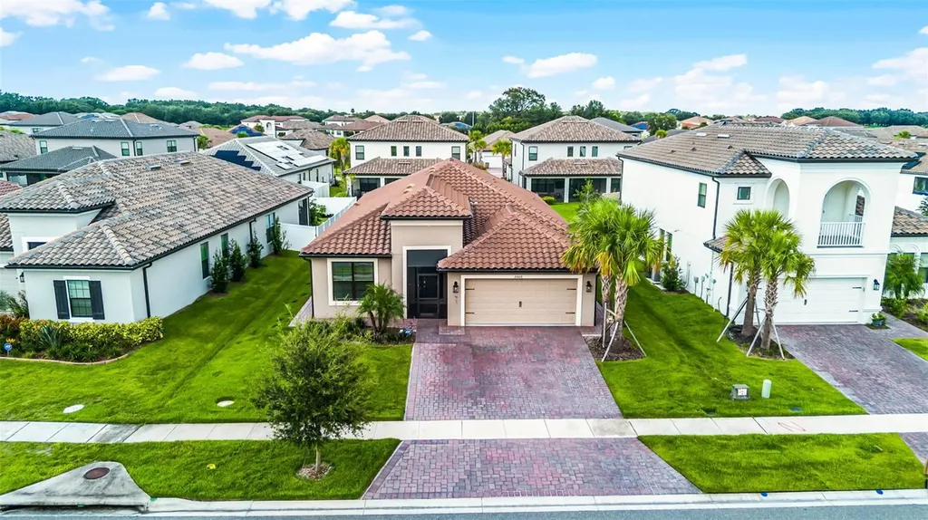 2000 Goblet Cove Street Kissimmee FL 34746