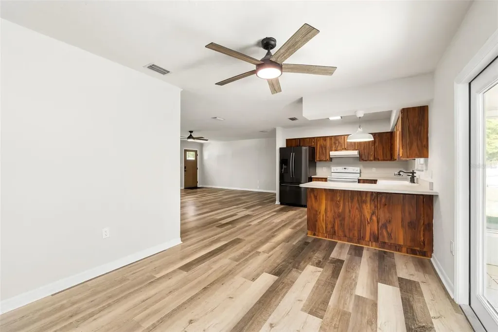 25618 SW 19th Avenue Newberry FL 32669