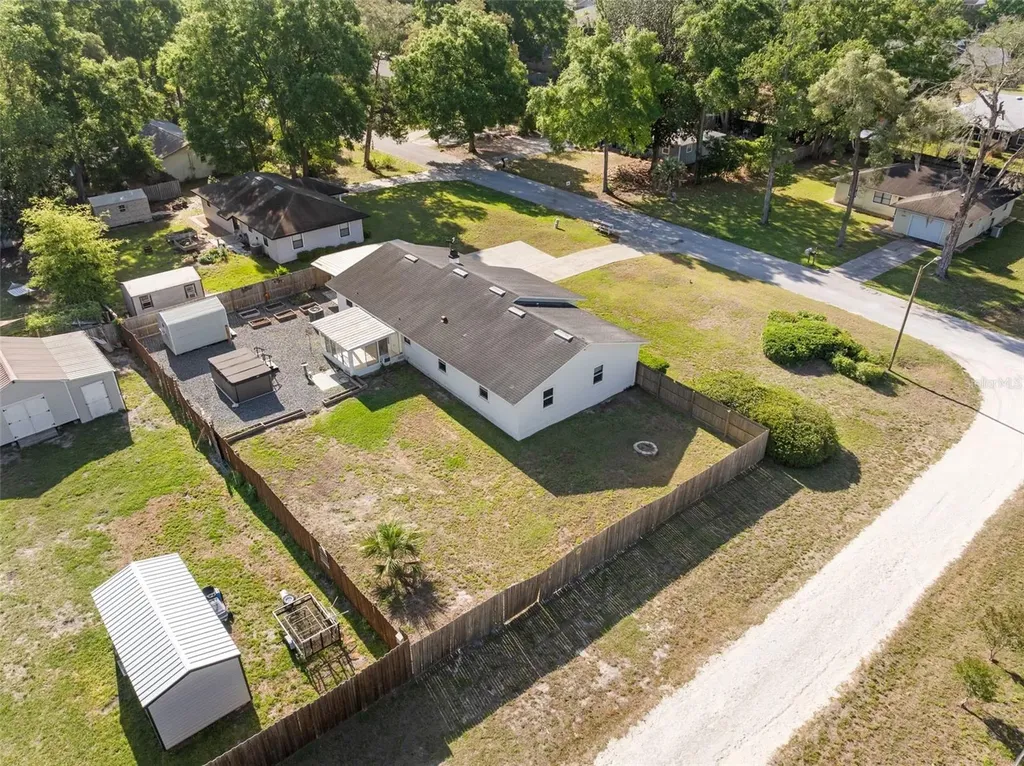 25618 SW 19th Avenue Newberry FL 32669