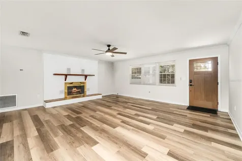 25618 SW 19th Avenue Newberry FL 32669
